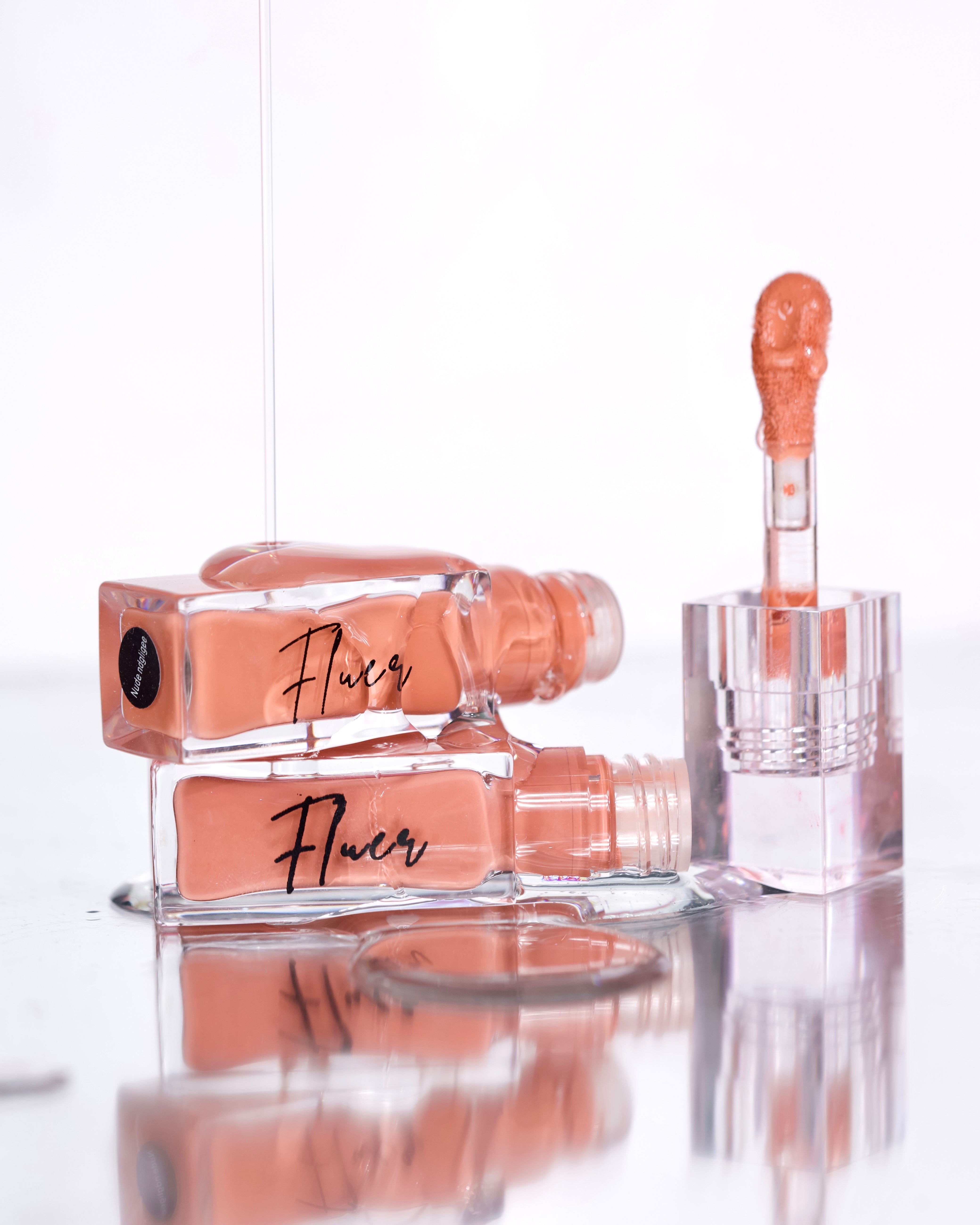 Gloss bombs